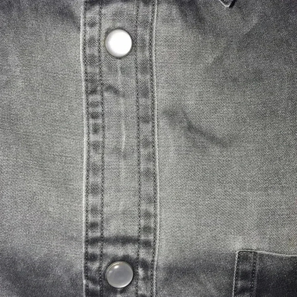 Armani Exchange Pearl Snap Button Front Size S - Picture 3 of 7